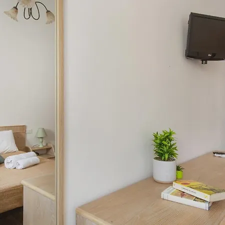 Domus Latina Heart San Giovanni Apartment Rome
