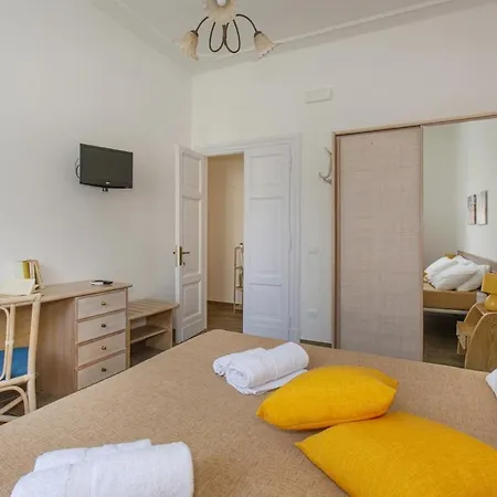 Domus Latina Heart San Giovanni Appartement Rome