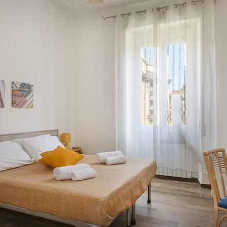 Domus Latina Heart San Giovanni Apartment Rome