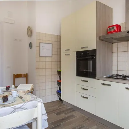 Domus Latina Heart San Giovanni Apartment Rome