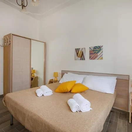 Apartment Domus Latina Heart San Giovanni Rome